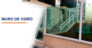 Manutenção de Muro de Vidro